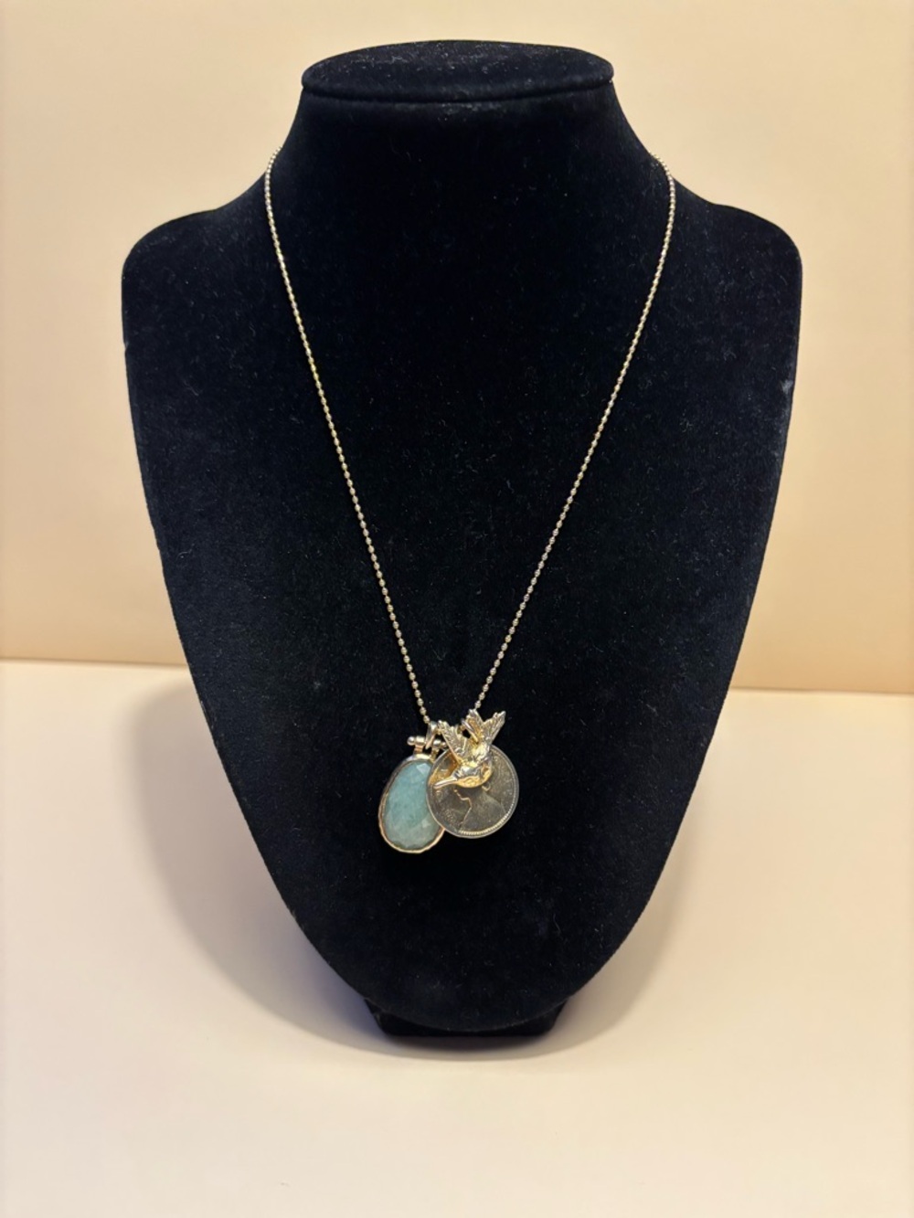 Gold Tone Charm Pendant Necklace 17”+2”